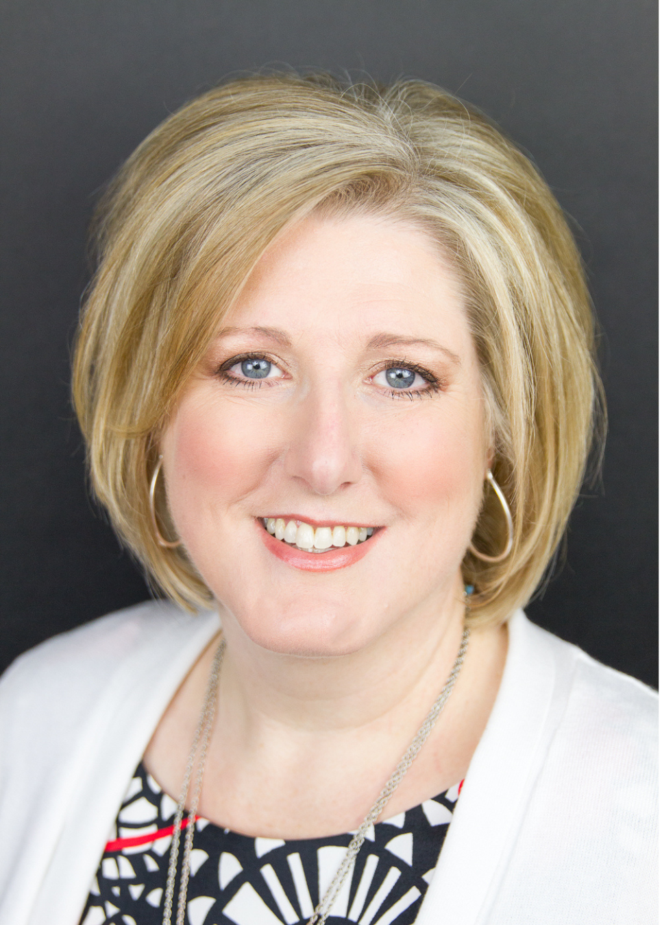 Portrait of Sandy Zeiszler
